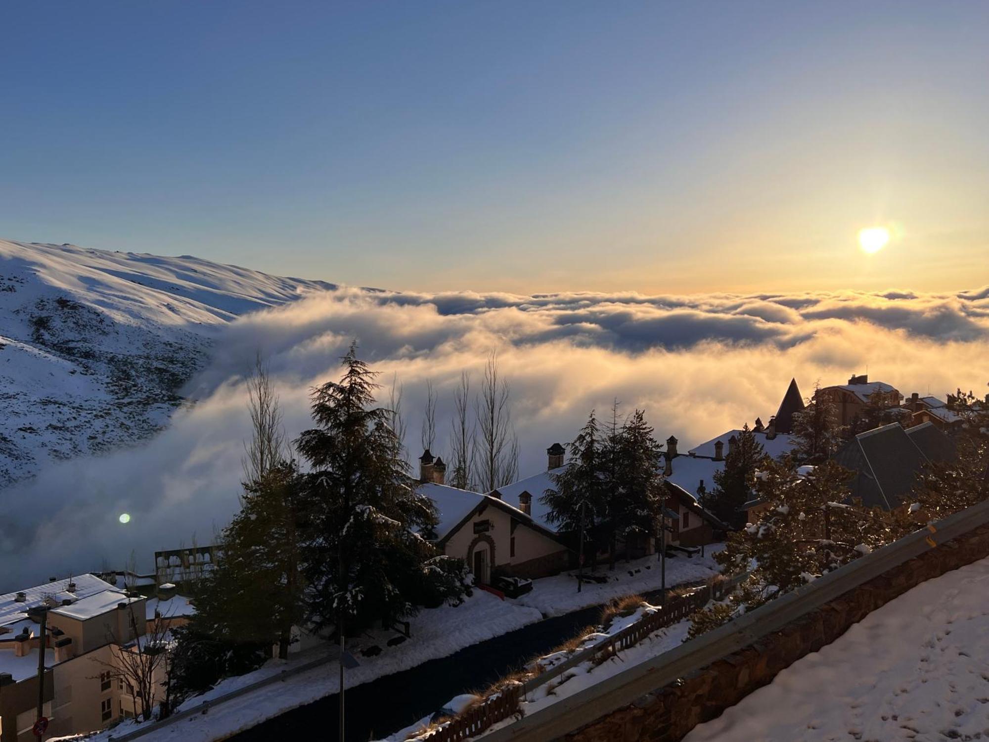 Sierra Nevada Apartamento, Ideal Para Grupos, Aparcamiento En La Puerta Y Con Impresionantes Vistas Buitenkant foto